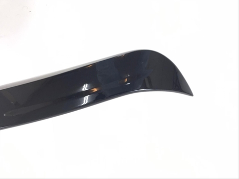 MERCEDES W117 CLA IÇIN UYUMLU CLA (2013-2019) CAM ÜSTÜ SPOILER - PIANO BLACK (PARLAK SIYAH)